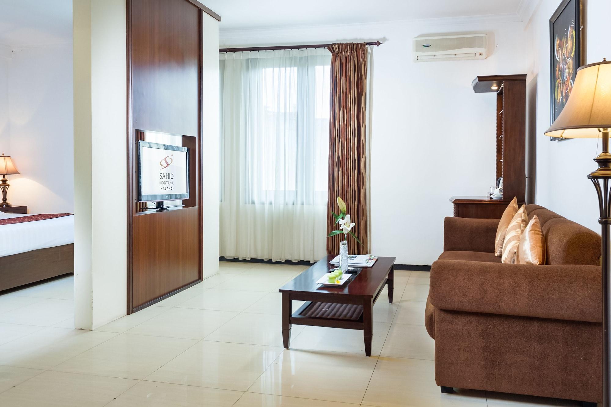 Hotel Montana Malang Extérieur photo